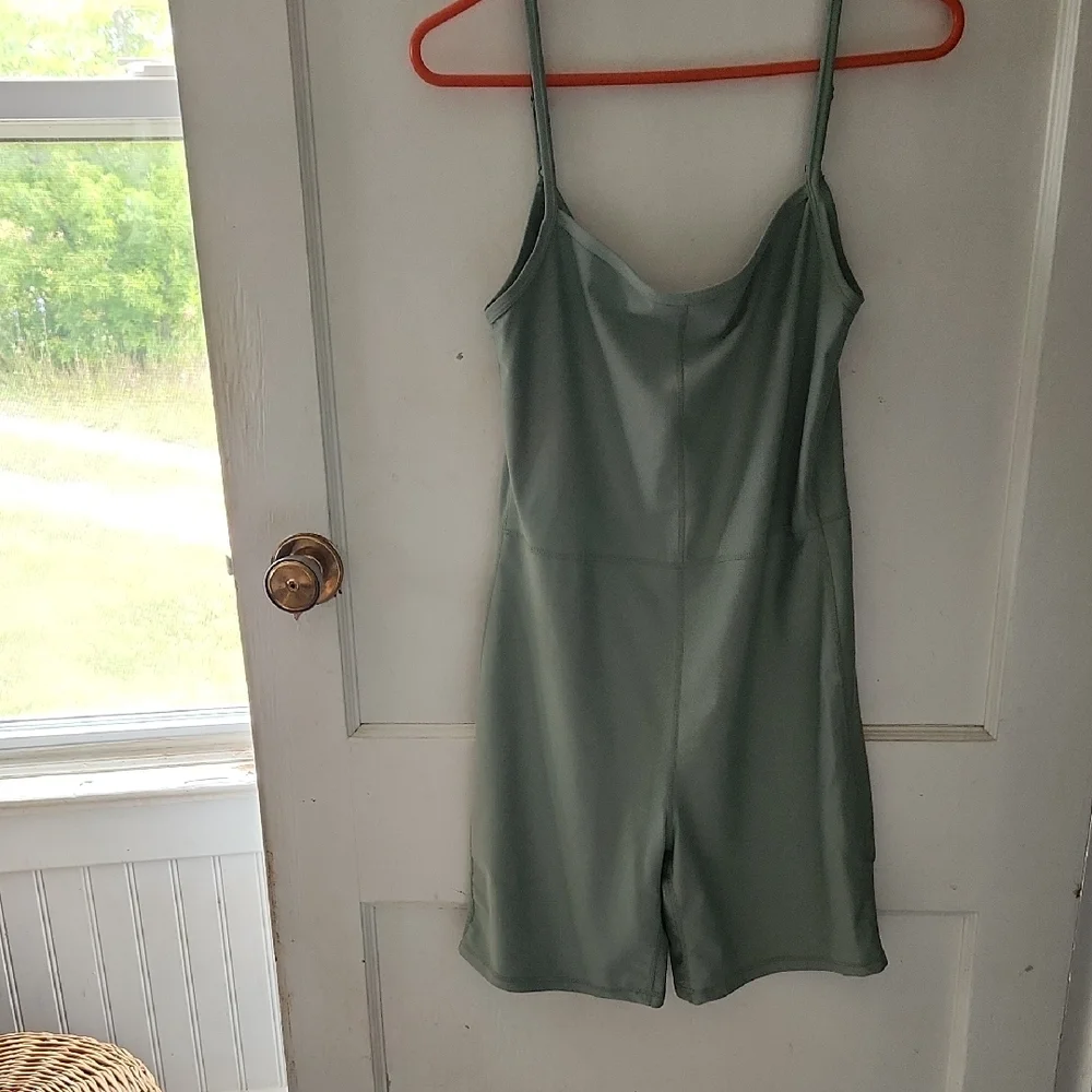 2 Workout Rompers - Picture 2 of 4